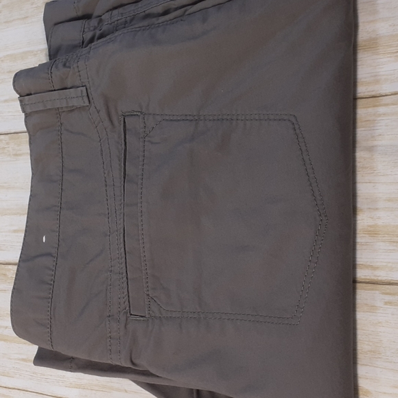 Old Navy On Classic Rise Gray Capris Pants Size 10 - Picture 8 of 16